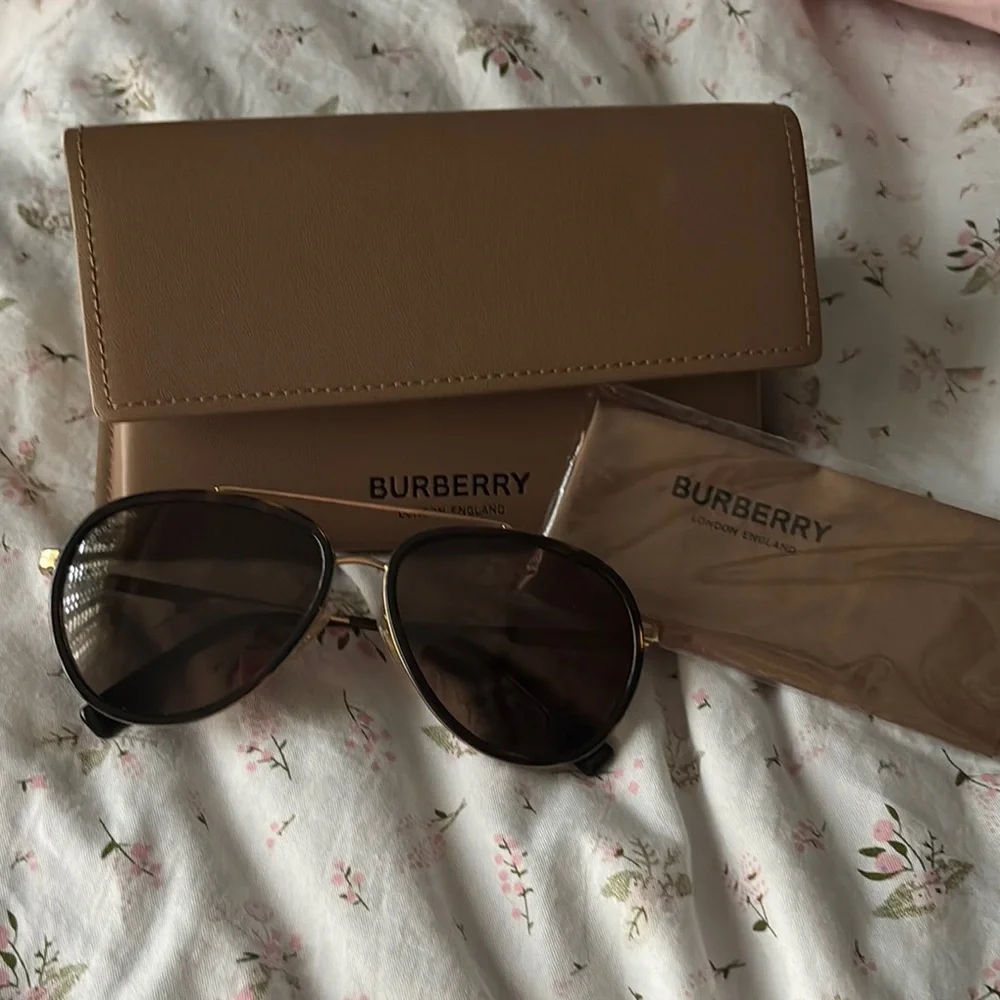 Burberry Brown Aviator Sunglasses - Picture 1 of 12